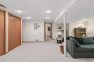 1266 Smith Ave S, West Saint Paul, MN 55118 - Photo 26