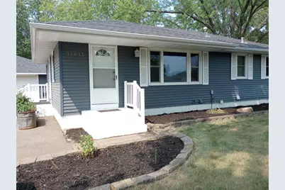11032 President Drive NE, Blaine, MN 55434 - Photo 2