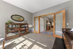 19110 Inndale Dr, Lakeville, MN 55044 - Photo 8