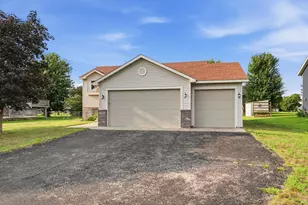 17056 Trillium Ln, Big Lake, MN 55309 - Photo 4
