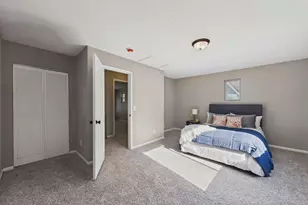 920 Farrington St, Saint Paul, MN 55117 - Photo 10