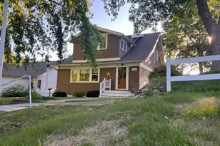 116 Grant Street S, Lake Benton, MN 56149 - Photo 2