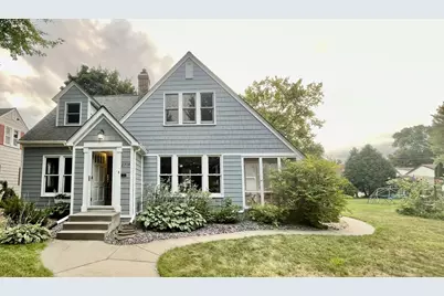 2714 McKinley Street NE, Minneapolis, MN 55418 - Photo 1