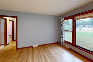 504 19th Ave SW, Willmar, MN 56201 - Photo 30