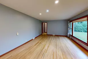 504 19th Ave SW, Willmar, MN 56201 - Photo 32