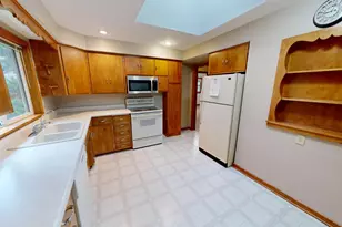 504 19th Ave SW, Willmar, MN 56201 - Photo 8