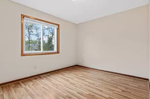 3749 Goodwin Ct N, Oakdale, MN 55128 - Photo 24