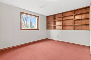 3749 Goodwin Ct N, Oakdale, MN 55128 - Photo 28