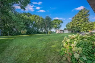 702 8th St SW, Wells, MN 56097 - Photo 60