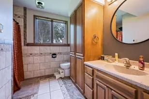 702 8th St SW, Wells, MN 56097 - Photo 46