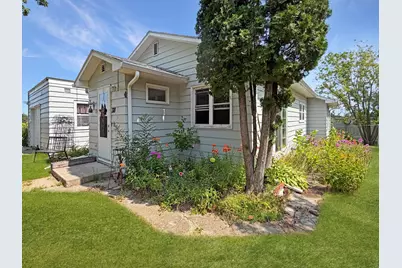 318 Clearwater Avenue NW, Bagley, MN 56621 - Photo 18