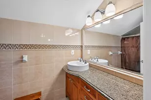2420 Simpson St, Roseville, MN 55113 - Photo 40