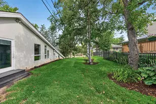 2420 Simpson St, Roseville, MN 55113 - Photo 52