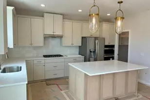 3488 Knightsbridge Trl N, Lake Elmo, MN 55042 - Photo 2