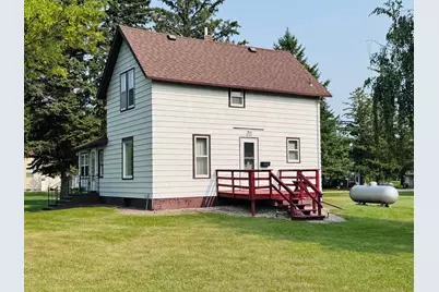 185 Red Lake Avenue E, Plummer, MN 56748 - Photo 2