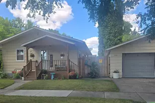 1322 19th St S, Moorhead, MN 56560 - Photo 12