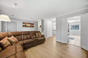 7093 146th St W, Apple Valley, MN 55124 - Photo 10
