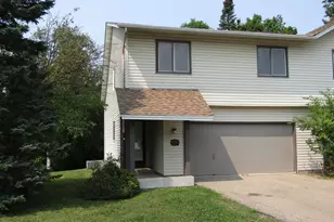 6702 Kara Dr, Eden Prairie, MN 55346 - Photo 1