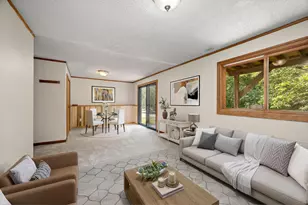 6702 Kara Dr, Eden Prairie, MN 55346 - Photo 12