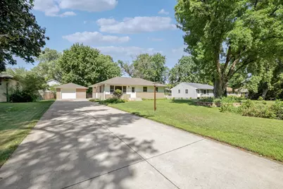 7314 Hayes Street NE, Fridley, MN 55432 - Photo 2