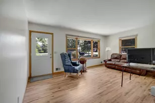 7314 Hayes St NE, Fridley, MN 55432 - Photo 10