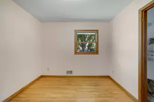 7314 Hayes St NE, Fridley, MN 55432 - Photo 14