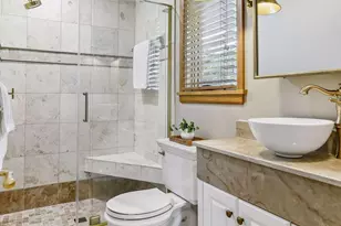 15803 Holdridge Rd E, Wayzata, MN 55391 - Photo 22