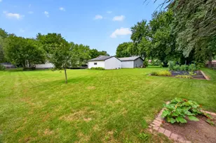 127 Carolann St NW, Eyota, MN 55934 - Photo 36