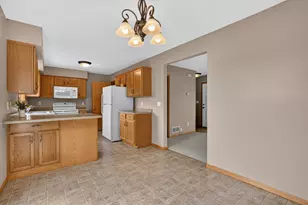 327 10th Ave NW, Byron, MN 55920 - Photo 8