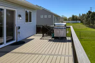 10695 51st Street NE, Albertville, MN 55301 - Photo 4
