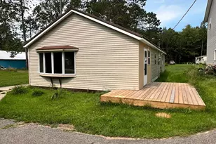 185 Peterson Rd, Grand Rapids, MN 55744 - Photo 2