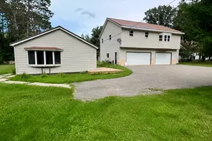 185 Peterson Rd, Grand Rapids, MN 55744 - Photo 1