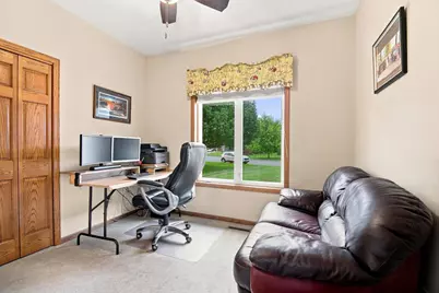 1572 Gray Fox Drive NE, Owatonna, MN 55060 - Photo 24