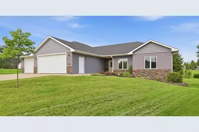 1572 Gray Fox Drive NE, Owatonna, MN 55060 - Photo 2