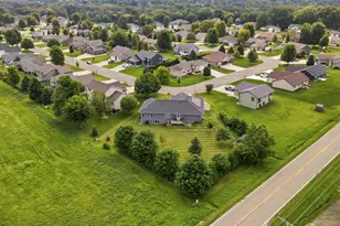 1572 Gray Fox Dr NE, Owatonna, MN 55060 - Photo 54
