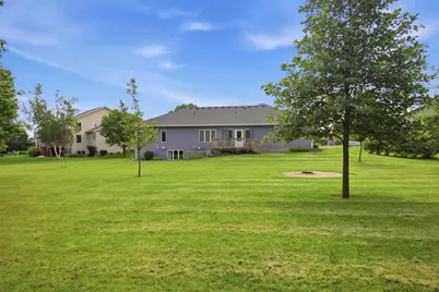 1572 Gray Fox Drive NE, Owatonna, MN 55060 - Photo 44