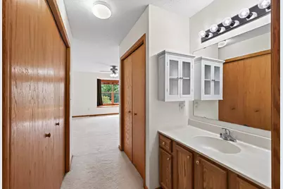 1012 Heldt Street, Chaska, MN 55318 - Photo 12