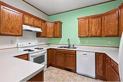 1012 Heldt Street, Chaska, MN 55318 - Photo 6