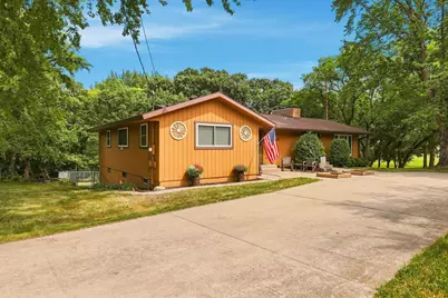 1703 2nd Street SE, Saint Cloud, MN 56304 - Photo 2