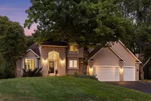 4172 Cashell Glen, Eagan, MN 55122 - Photo 2