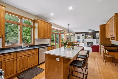 4172 Cashell Glen, Eagan, MN 55122 - Photo 4