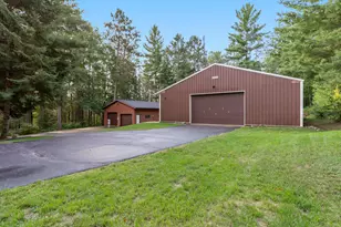 53375 Lake Ave, McGregor, MN 55760 - Photo 2
