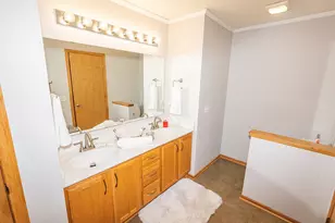 1143 Bergmann Dr, Stillwater, MN 55082 - Photo 12