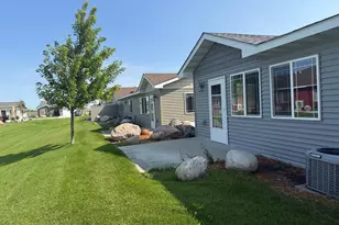 1615 30th St NW, Bemidji, MN 56601 - Photo 4
