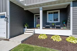 4538 Savanna Trail, Chaska, MN 55318 - Photo 4