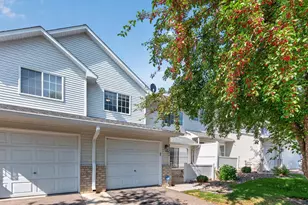 8630 Quarry Ridge Ln, Woodbury, MN 55125 - Photo 2