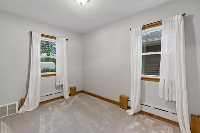 20635 Hughes Avenue W, Lakeville, MN 55044 - Photo 10