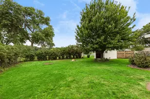 20635 Hughes Ave W, Lakeville, MN 55044 - Photo 34