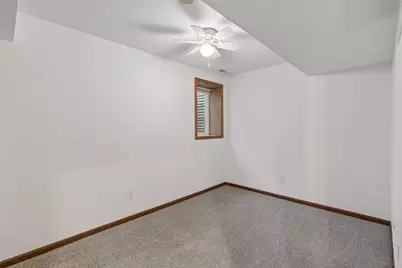20635 Hughes Avenue W, Lakeville, MN 55044 - Photo 28