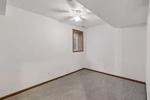 20635 Hughes Ave W, Lakeville, MN 55044 - Photo 28